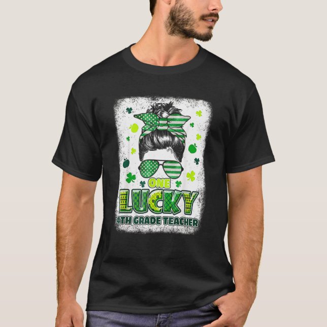 Shamrock One Lucky 4th Klass Lacher Messy Bun Pat T Shirt (Framsida)