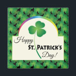Shamrock Rainbow Lycklig St. Patrick's Day Magnet<br><div class="desc">Den färgstarka S:t Patrick-dagstidningen har en grönt schyssta mönster på svart bakgrund och texten: Lycklig St. Patrick's Day! Texten är på ljusa gulter som accentueras med regnbåge färg och en stor grönt schamprock i mitten.</div>