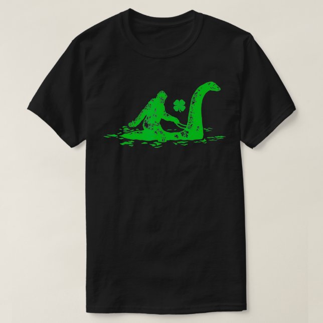 Shamrock Riding the Loch Ness Monster Tee TShirt (Design framsida)