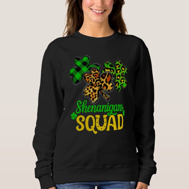 Shamrock St patricks day Shenanigans Squad Lucky F T Shirt (Framsida)