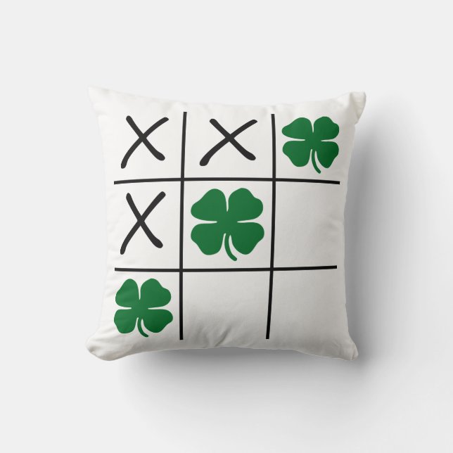 Shamrock Tic Tac Toe Kudde (Framsida)
