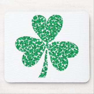 Shamrock tillverkad av små schampar musmatta