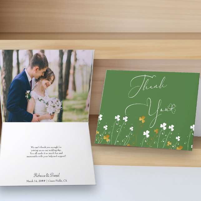 Shamrock WildblommGrönt Bröllop Photo Tack Kort (Wedding Photo Thank You Card from my Shamrock Wildflower Collection)