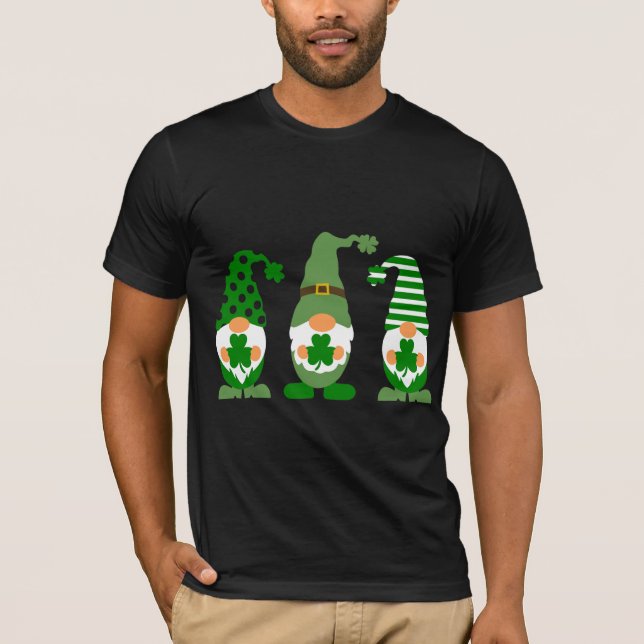 Shamrocks - A Touch of Irish Tur T Shirt (Framsida)