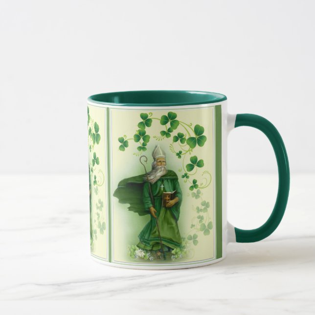 Shamrocks för grönt för St Patrick dagirländare Mugg (Höger)