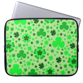 Shamrocks & klöverlaptop sleeve
