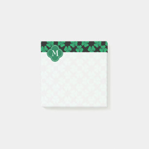 Shamrocks på svart Monogrammed initial 3x3 Post-it Block