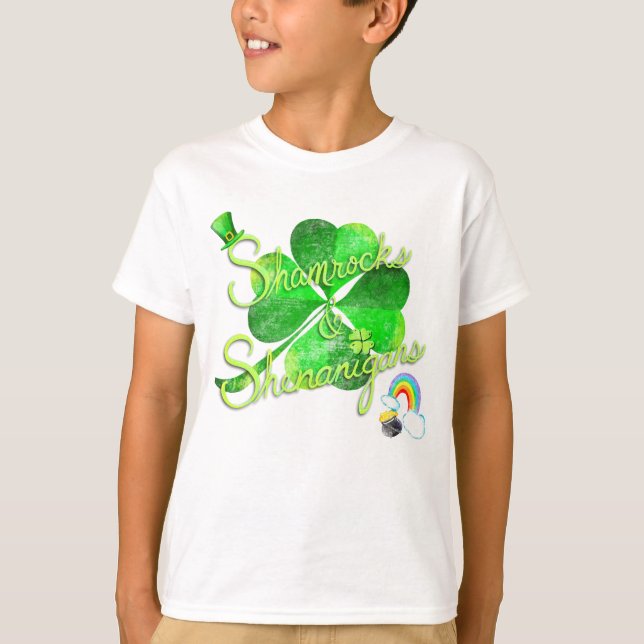 Shamrocks & Shenanigans T-Shirt (Framsida)
