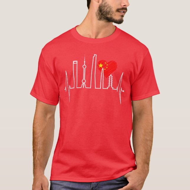 Shanghai Skyline Heartbeat Heart China I Love Asia T Shirt (Framsida)
