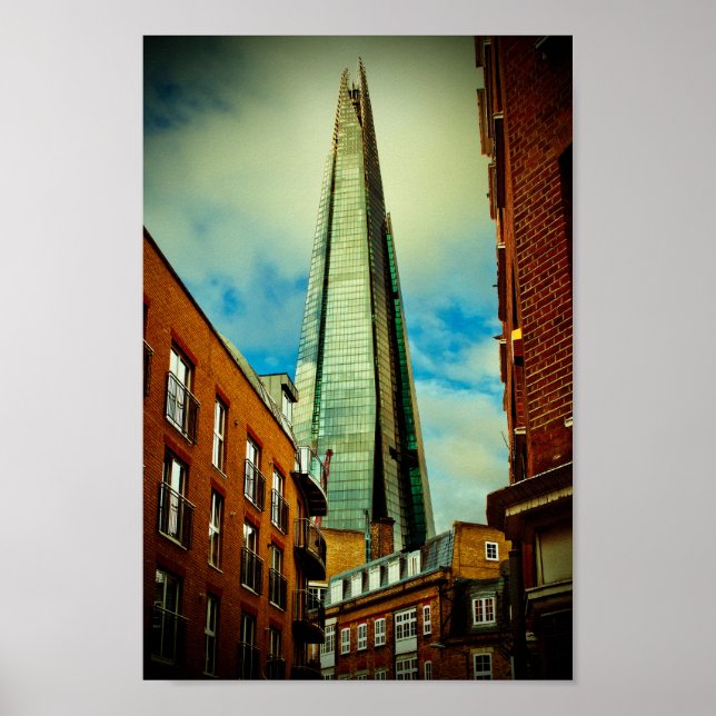 Shard London Bridge Torn Southwark Poster (Framsidan)