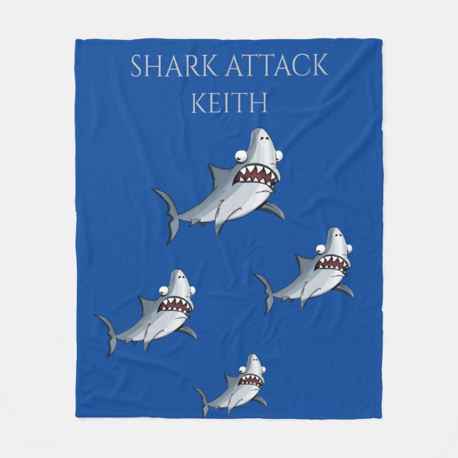 "SHARK ATTACK" fleece filet & personlig namn. (Framsidan)