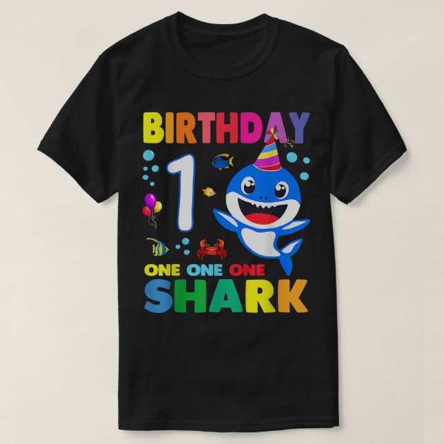 Shark Birthday 1 Years Old 1st Birthday Boy Matchi T Shirt (Design framsida)