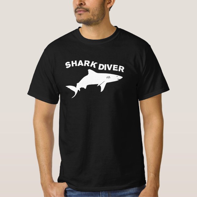 Shark Diver T-Shirt (Framsida)