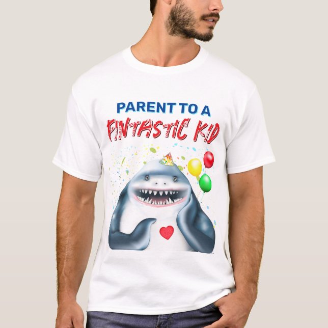 Shark Funny Birthday Familj T Shirt (Framsida)