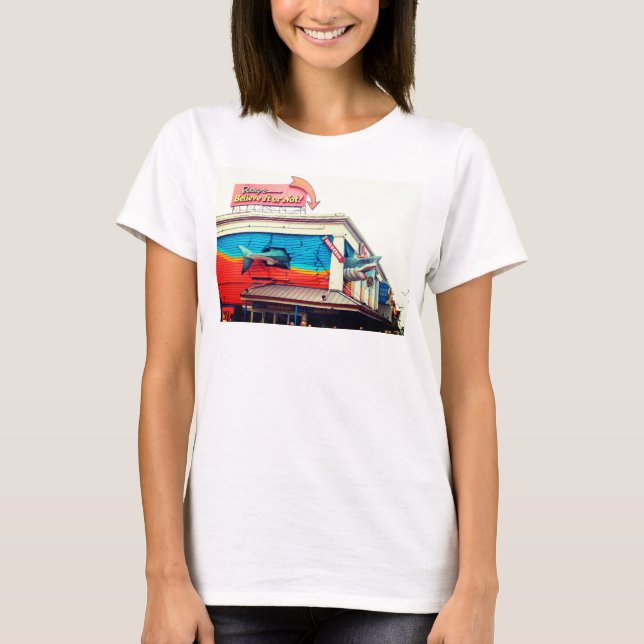 Shark in Ocean city, Maryland, US T Shirt (Framsida)