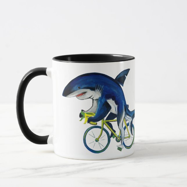 Shark Riding a Bicycle Mugg (Vänster)
