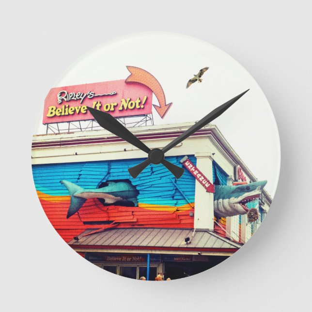 Shark  rund klocka (Framsida)