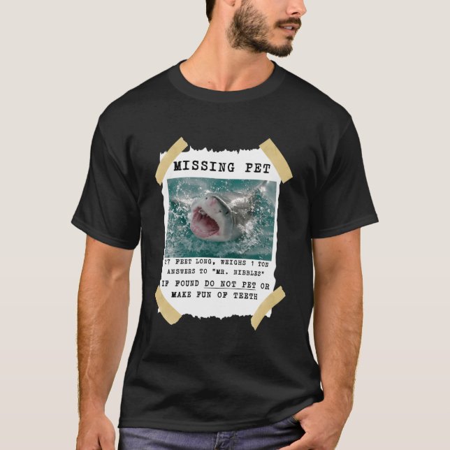 Shark Shark Shark Shark Shark T Shirt (Framsida)