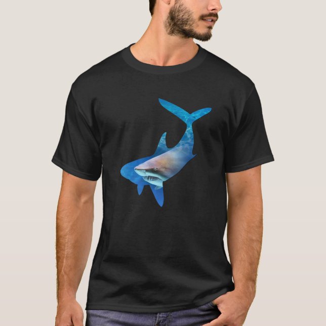 Shark Silhouette 01 Manar Vuxen Kvinnor: T Shirt (Framsida)