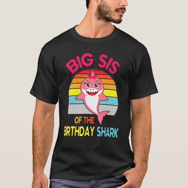 Shark Simma Lycklig mig stor syster i födelsedagsh T Shirt (Framsida)