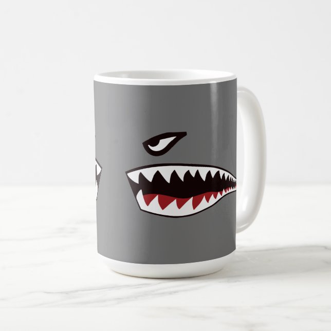 Shark Teeth Nose Art Mugg (Framsida höger)