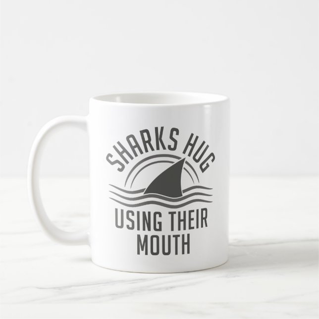 Sharks Hug använder munnen Kaffemugg (Vänster)