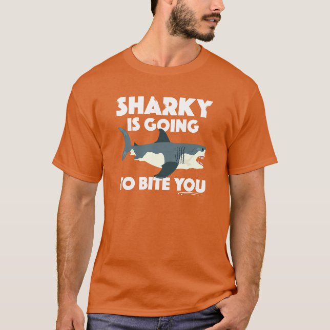 Sharky går till Bita som du utformar - grundläggan T Shirt (Framsida)
