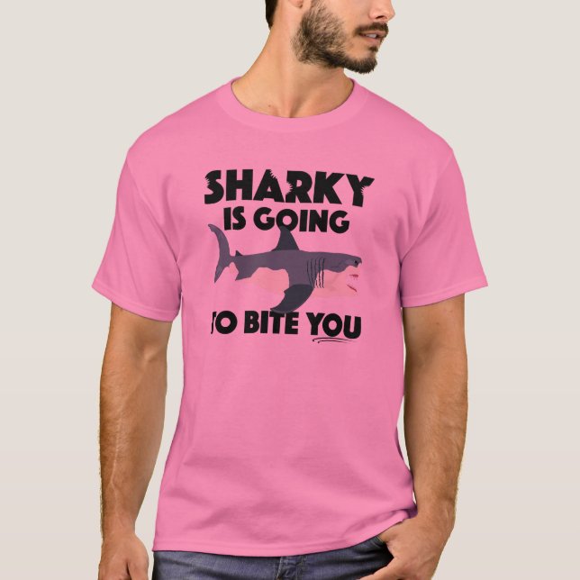 Sharky går till Bita som du utformar - Manar Basic T Shirt (Framsida)
