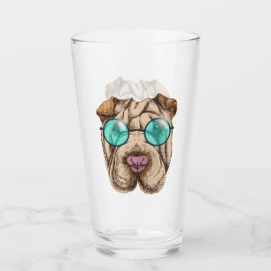 Sharpei i solglasögon glaskopp