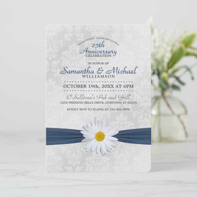 Shasta Daisy Navy Blue årsdagsfirande Inbjudningar (Stående Fram)