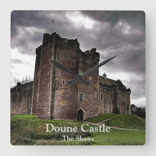 Shaws Scottish Doune Castle Photo Family Fyrkantig Klocka