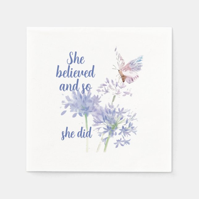 "She believed and so Motivational Quote Butterfly Pappersservett (Framsidan)