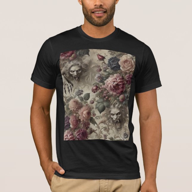 She’s Got Claws – Gothic Wearable Art T Shirt (Framsida)