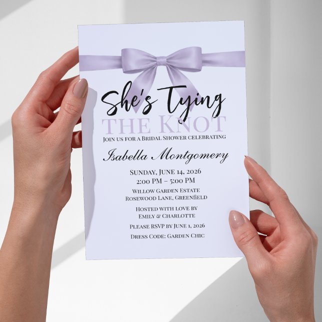 She’s Tying the Knot Theme Lavender Bow Inbjudningar (She’s Tying the Knot Theme Lavender Bow Invitation
)