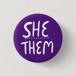 SHE/THEM Pronounars Lila Handletted Minimal Knapp