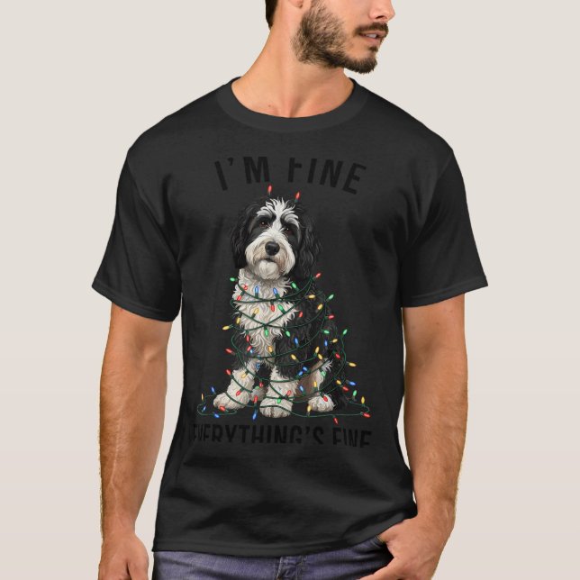 Sheepadoodle Christmas I'm Fine Everything Is Fine T Shirt (Framsida)