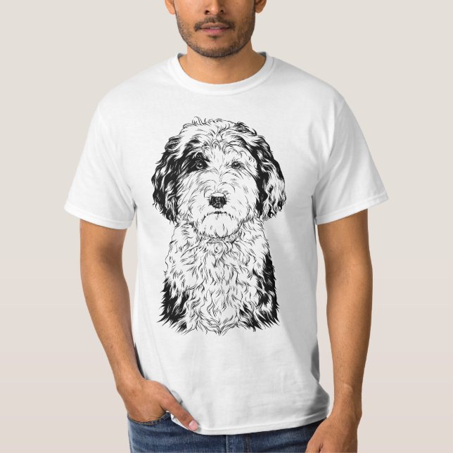 Sheepadoodle Dog Mom Dog Lover  T Shirt (Framsida)