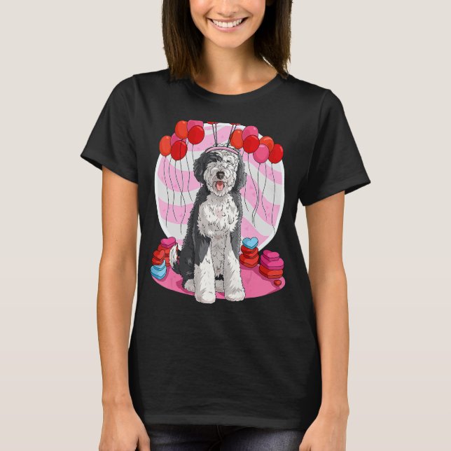 Sheepadoodle Heart Alla hjärtans dag Hund T Shirt (Framsida)