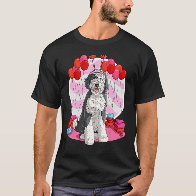 Sheepadoodle Heart Valentine Day Dog T Shirt (Framsida)
