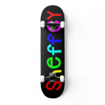 Sheffey Bold Rainbow Typsnitt Skate Board