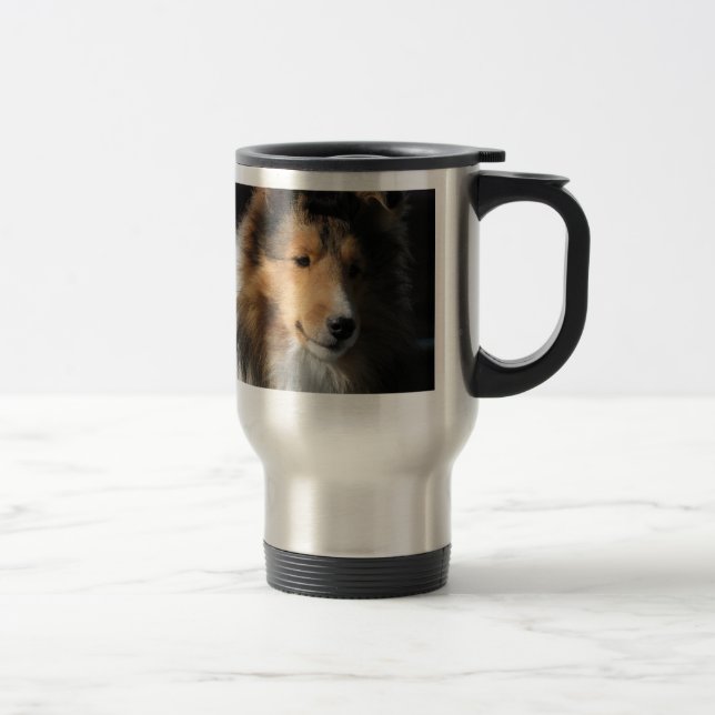 Sheltie head studie på en travel mug resemugg (Höger)