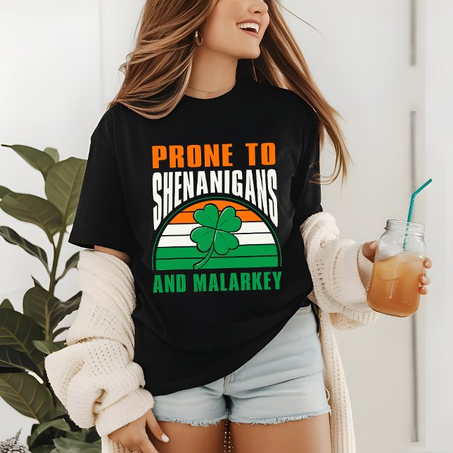 Shenanigans and Malarkey Funny St patrick's day T Shirt (Skapare uppladdad)