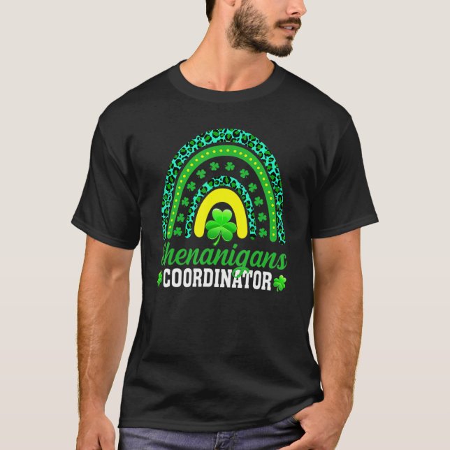 Shenanigans Coordinator Matching Teacher St Patric T Shirt (Framsida)