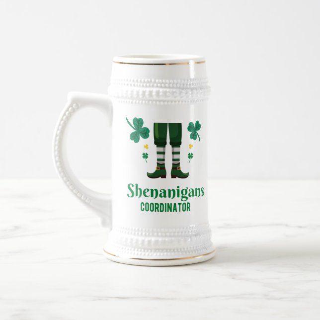 Shenanigans Coordinator St. Patrick's Day Sejdel (Vänster)