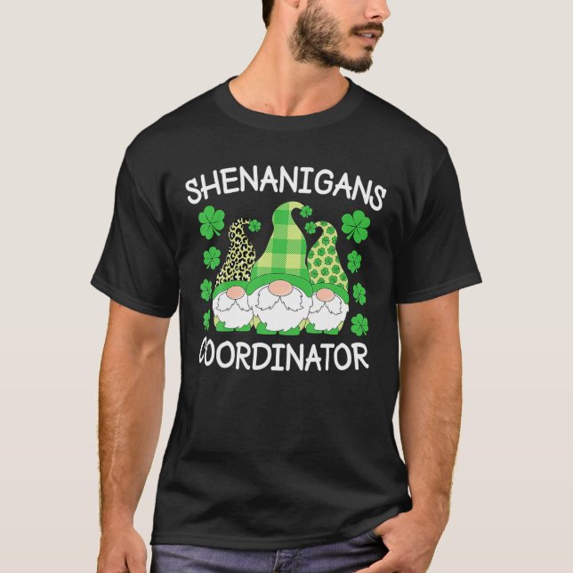 Shenanigans Coordinator Teacher St. Patricks Day T Shirt (Framsida)