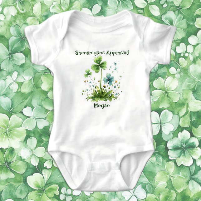 Shenanigans godkände Shamrock St. Patricks Day T Shirt (Skapare uppladdad)