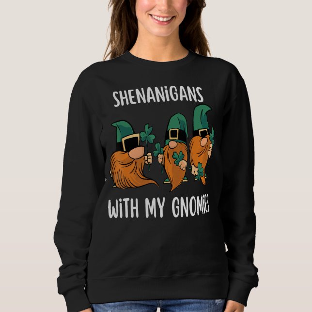Shenanigans med min Gnomies St Patrick S Day Gnome T Shirt (Framsida)