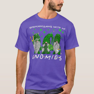 Shenanigans med min Gnomies St patrick's day Shamr T Shirt