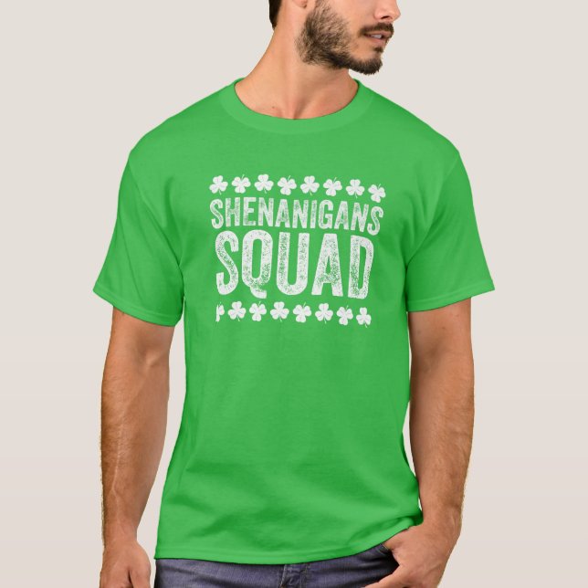 Shenanigans Squad Funny St patrick's day Irish T Shirt (Framsida)