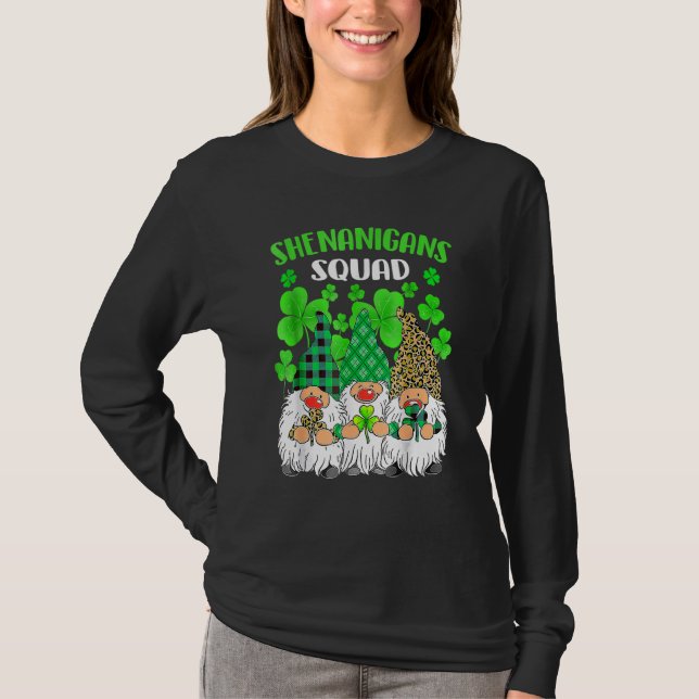 Shenanigans Squad St Patricks Day Gnomes Green Pro T Shirt (Framsida)